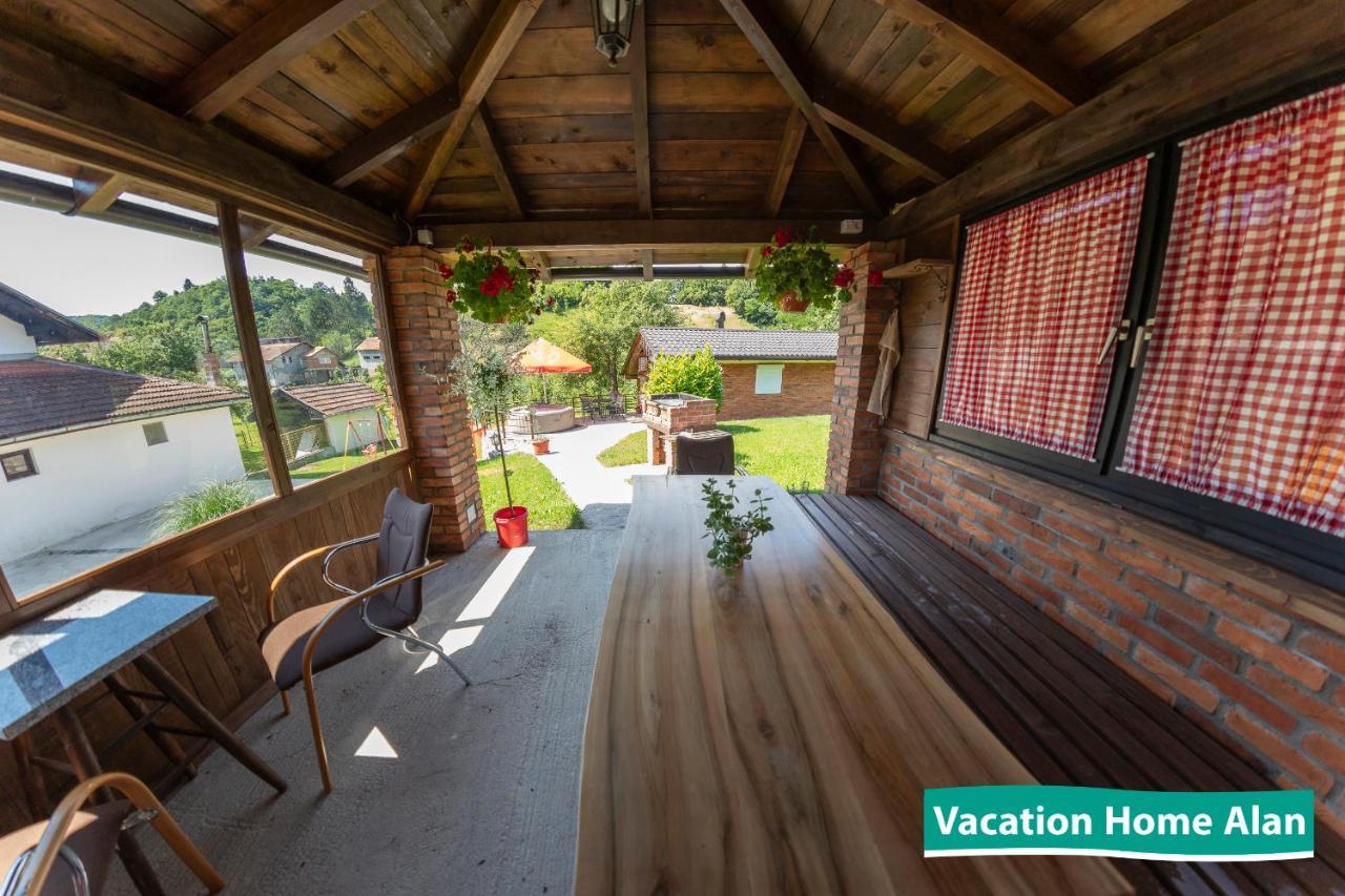 Vacation Home Alan 2 Kulen Vakuf Exteriör bild